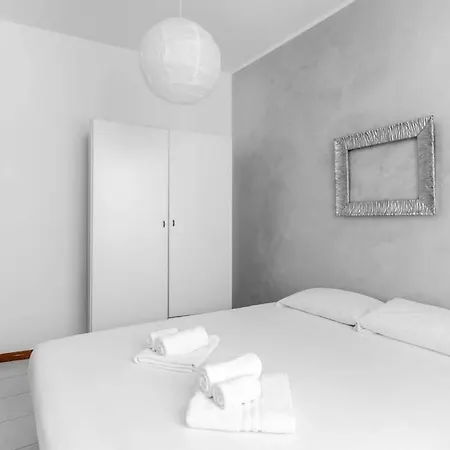 Duomo Navigli - Resinart With Patio And Wifi Apartment